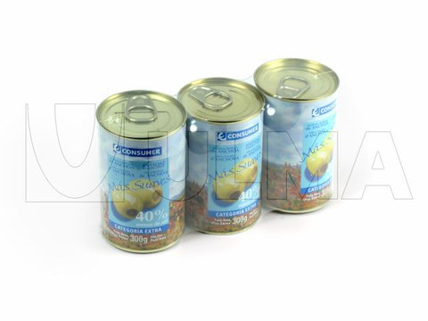 Verpackung einer Gruppe von Dosen in Schlauchbeutelverpackung