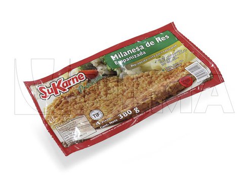 Paniertes Steak in Vakuumverpackung mittels Tiefziehverfahren