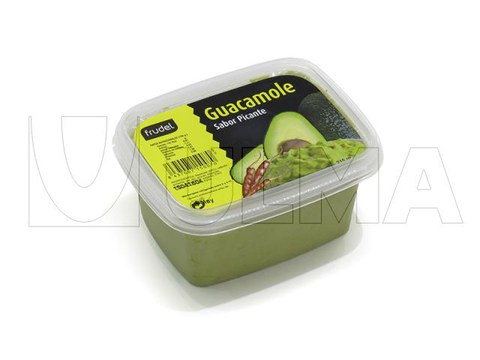 Guacamole verpackt in versiegelter Schale.