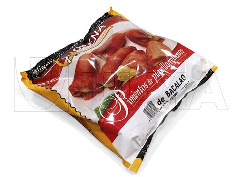 Mit Kabeljau gefüllte Paprika in vertikaler Maschine verpackt (vffs)