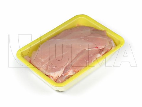 Hähnchenbrust in Schalen verpackt mit Stretchfolie