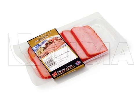 Marinierte Putenbrust in Haut, verpackt im Tiefziehverfahren