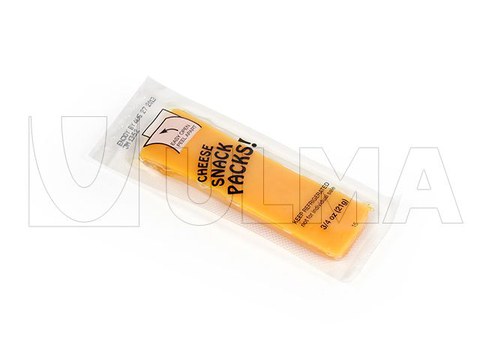 Käsehappen verpackt mit einer Tiefziehmaschine in Weichfolie.