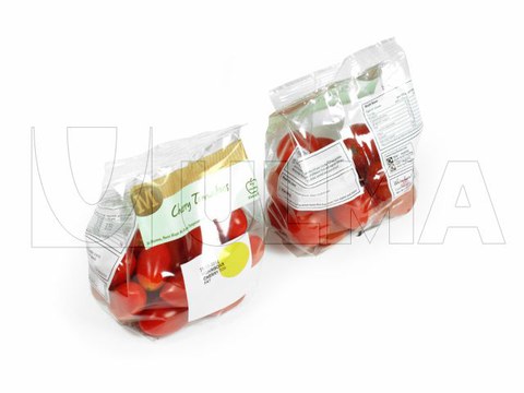 Cherrytomaten verpackt in vertikalem Standbodenbeutel aus BOPP Folie (biaxial gereckte Polypropylenfolie).